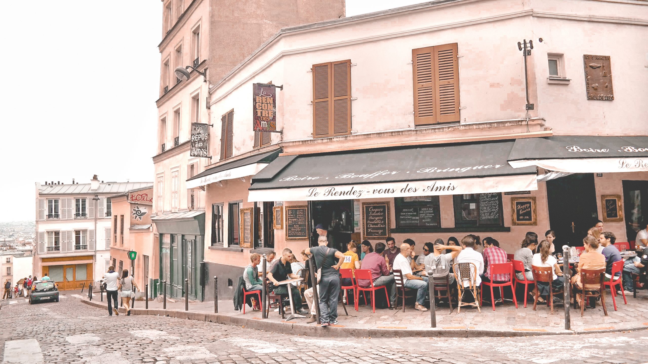 Paris-France-Rose-Gold-Lightroom-Preset-Paris-Chic-Style-Travel-Instagram-Fashion-Blog-17