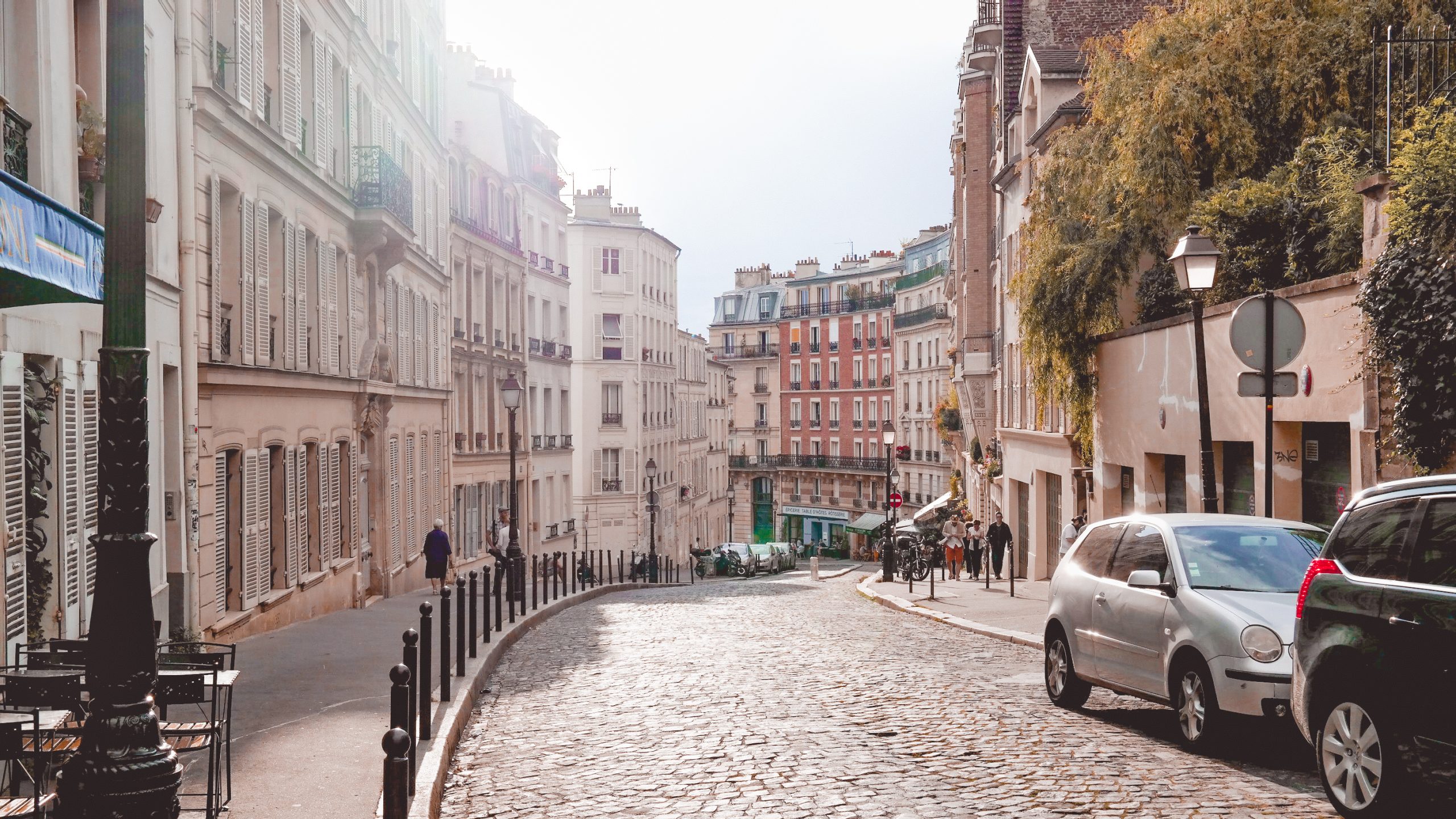 Paris-France-Rose-Gold-Lightroom-Preset-Paris-Chic-Style-Travel-Instagram-Fashion-Blog-9