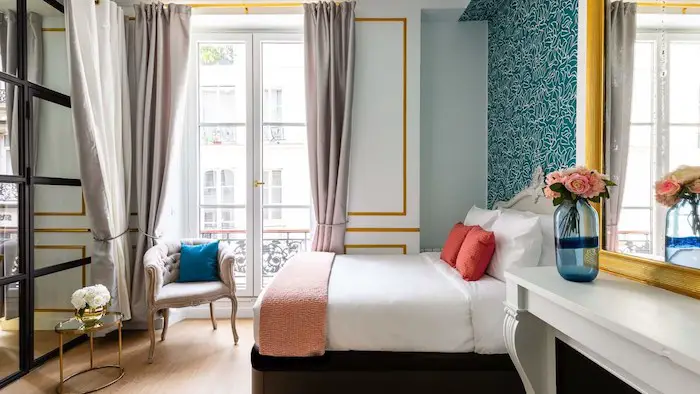 Affordable Luxury Paris Airbnb Apartment In Louvre Le Marais For Rent Anti-Covid Cleaning Paris Chic Style